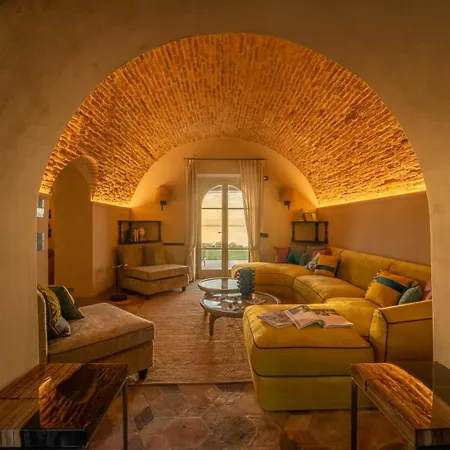 Villa Battisole Luxury By Great Monte del Lago