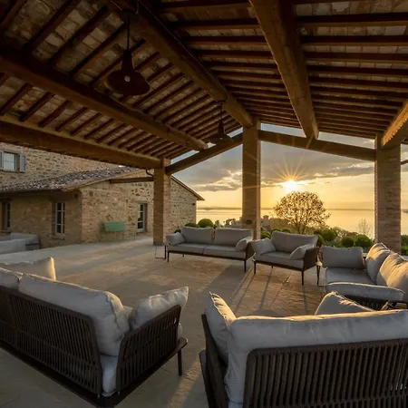 Villa Battisole Luxury By Great Monte del Lago